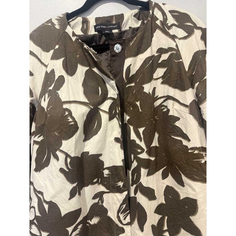 New York & Company Ivory Brown Floral 3/4 Sleeve Snap Front Jacket Coat Size XL - Picture 2 of 14